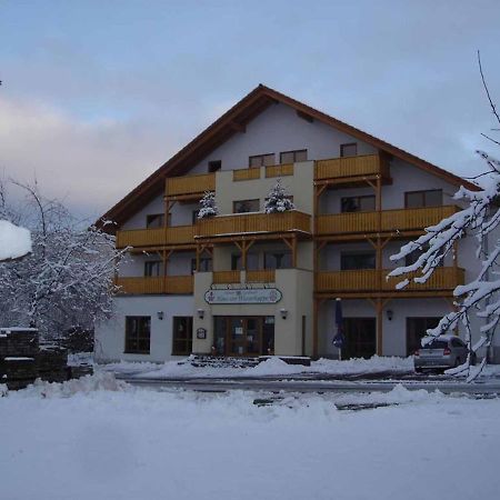 Rhöner Landhotel Haus zur Wasserkuppe Ehrenberg  Exterior foto