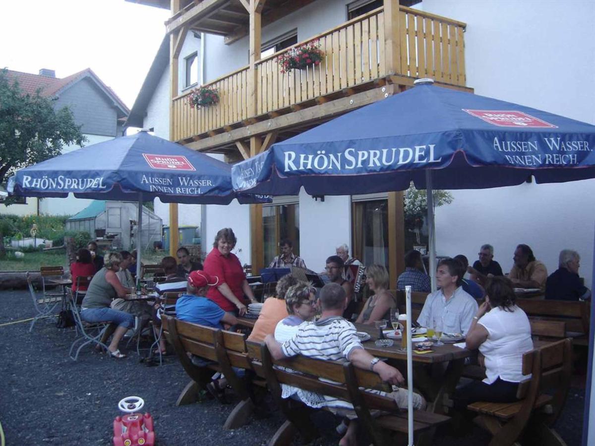 Rhöner Landhotel Haus zur Wasserkuppe Ehrenberg  Exterior foto